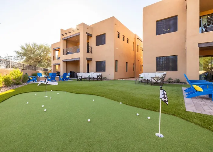 3 Bedrooms * Scottsdale