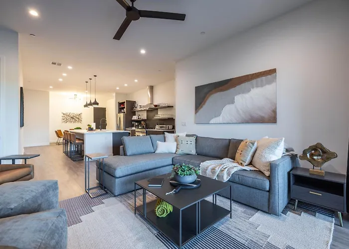 3 Bedrooms Holiday home Scottsdale