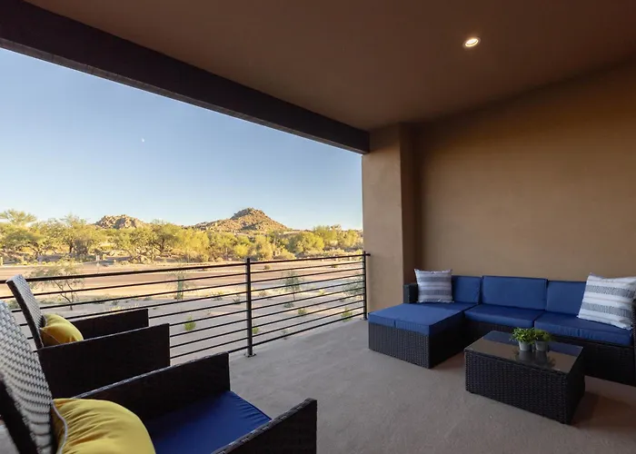 3 Bedrooms * Scottsdale