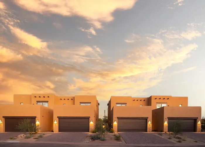 3 Bedrooms Scottsdale